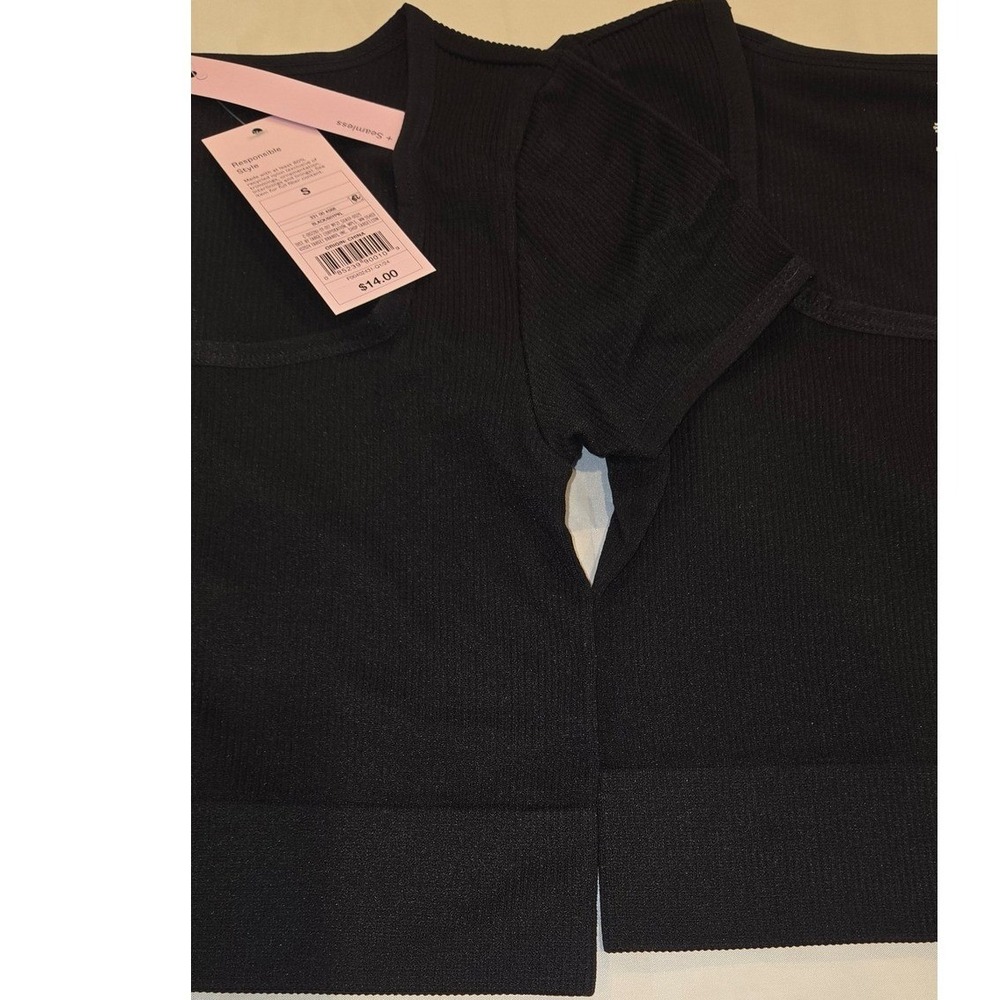 Wild Fable‎ Seamless Crop Top Women Size S Black New 3 Ribbed Square Neck Shirts - Picture 8 of 8